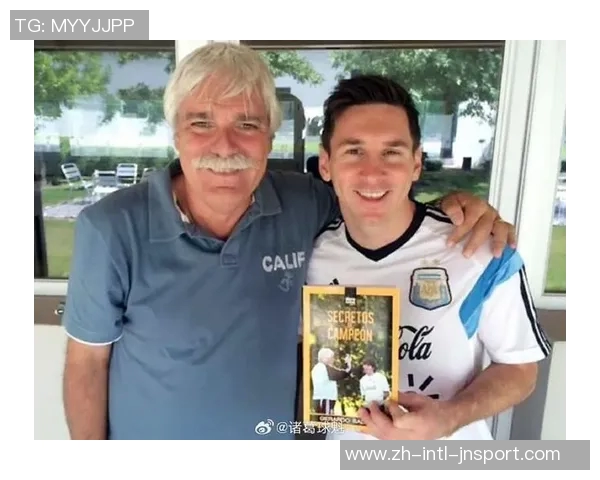 斯卡洛尼早在06年预见梅西夺冠并助力其穿上19号球衣