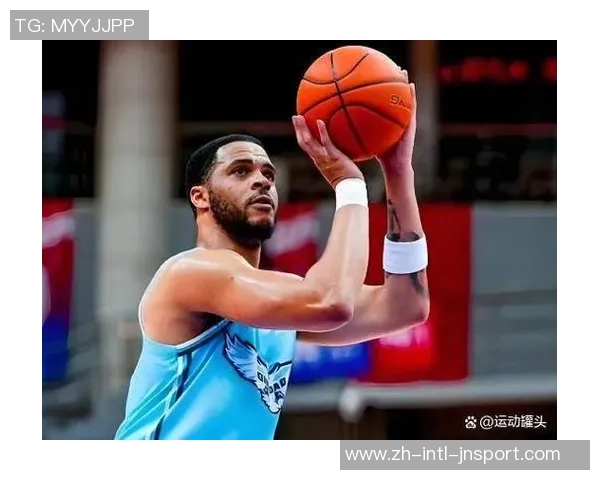 杰弗森称赞奎因潜力巨大期待其成为美国男篮理想内线球员