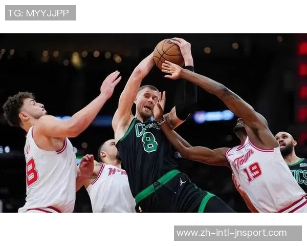 小白近期表现惊艳场均20分5板5助攻防守端贡献突出且犯规控制得当