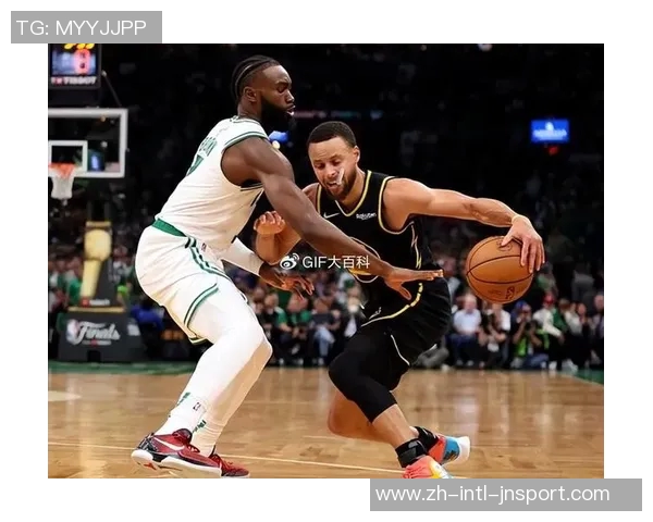 库里近期表现惊艳场均345分助勇士取得三胜一负佳绩 库里近期表现惊艳场均345分助勇士取得三胜一负佳绩